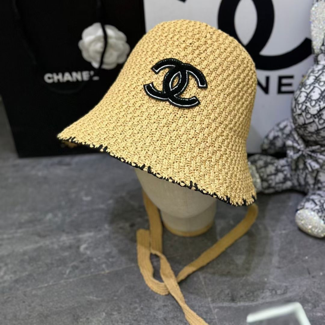 Ladies New Fashionable Slit Bucket Hat