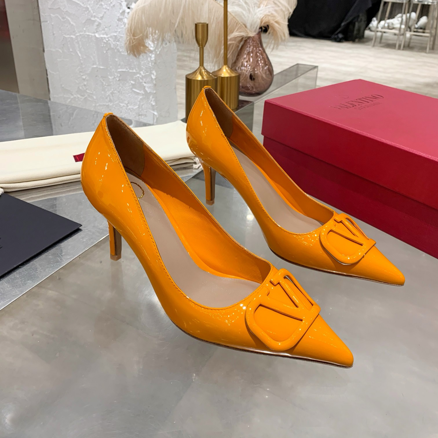 Women's Fashionable Pointed High Heels Shoes