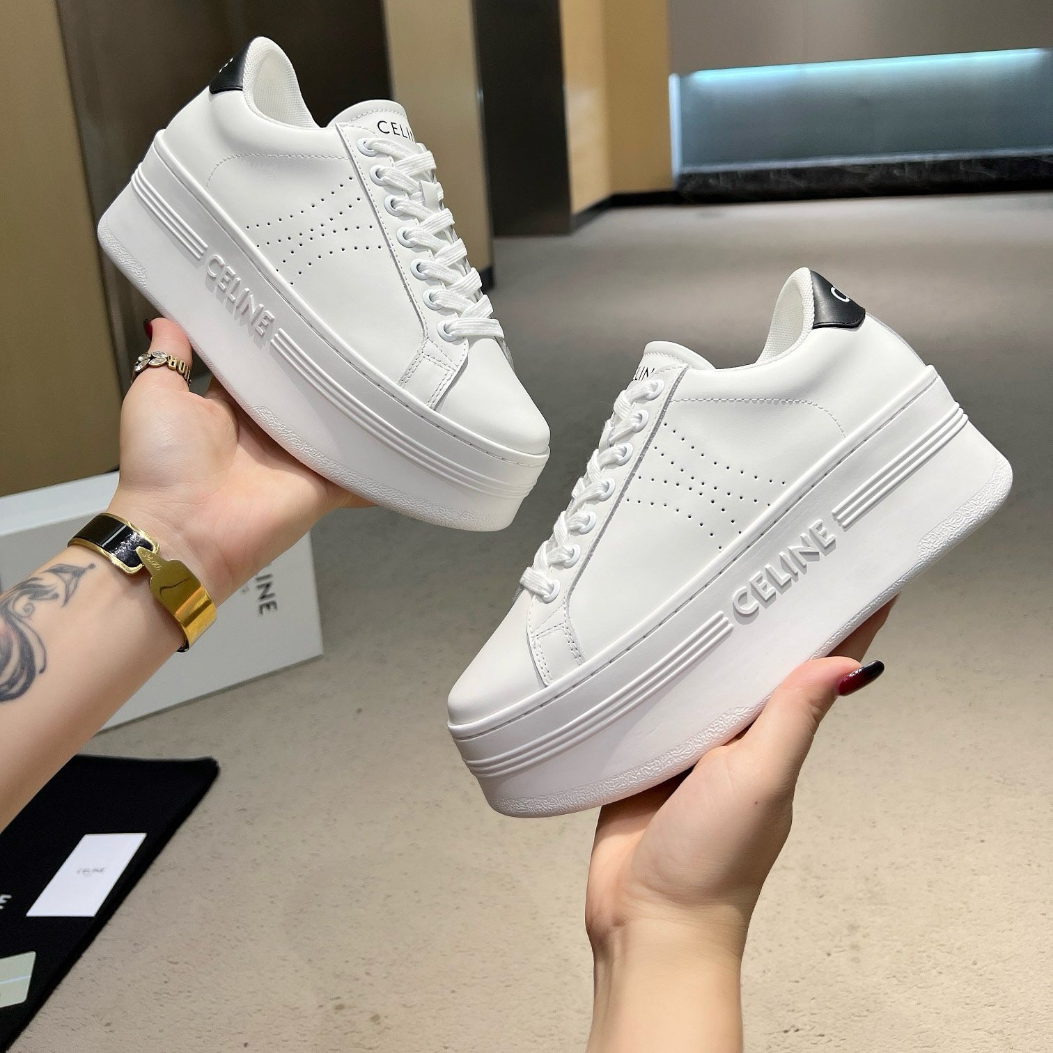 Women's Casual Breathable Sports White Shoes