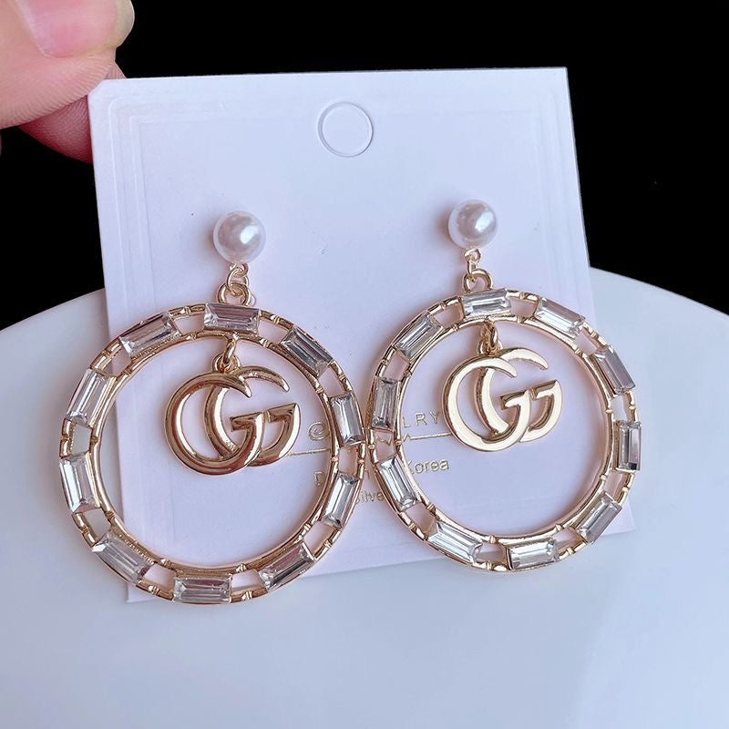 Ladies New Exquisite Earrings