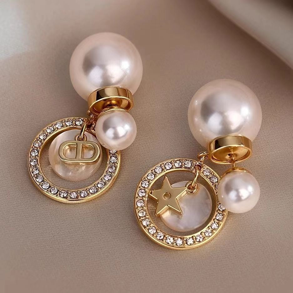 Ladies New Fashion Earrings