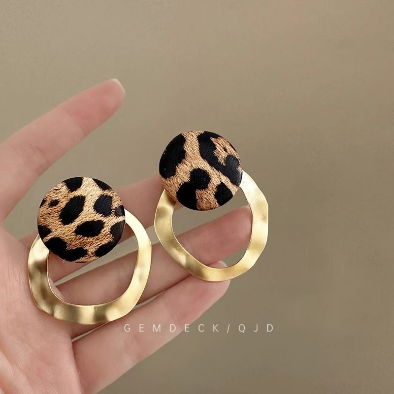 Ladies New Fashion Earrings