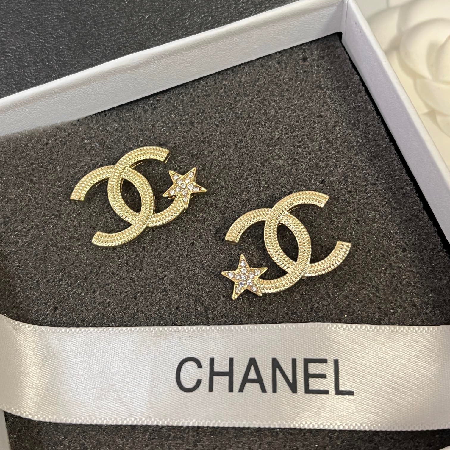 Fashionable Double C Five-pointed Star Earrings