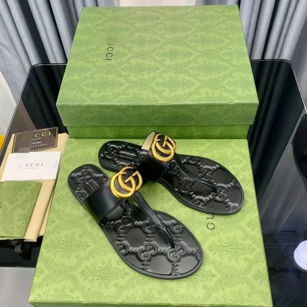 Ladies New Fashion Versatile Flat Beach Flip-flops