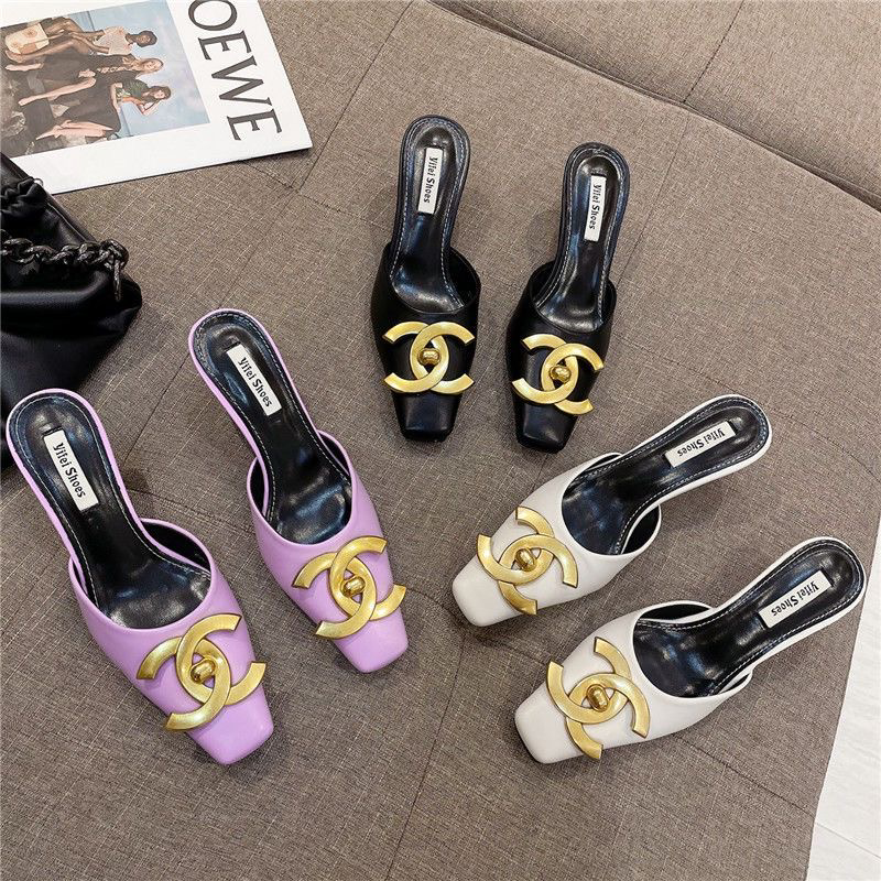 Ladies Fashionable Outer Wear Square Toe Metal Buckle Slippers