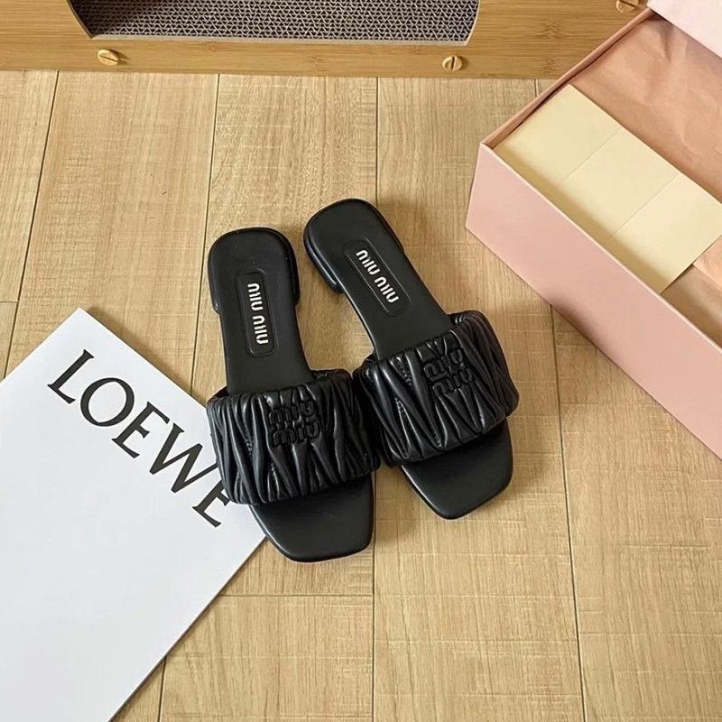 Ladies New Summer Fashion Slippers