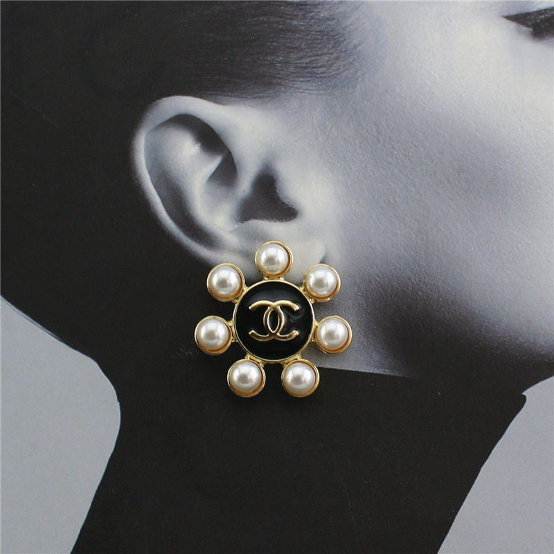 Women's Fashionable Light Luxury High-End Earrings